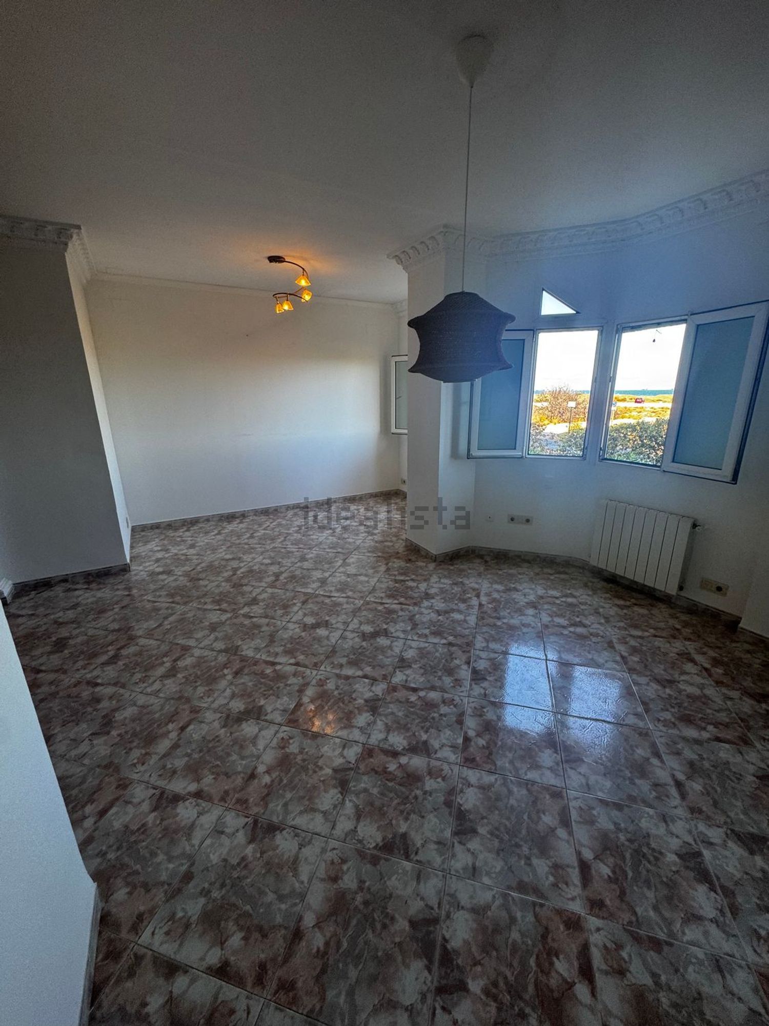 Piso en venta en Avenida Gola del Puchol