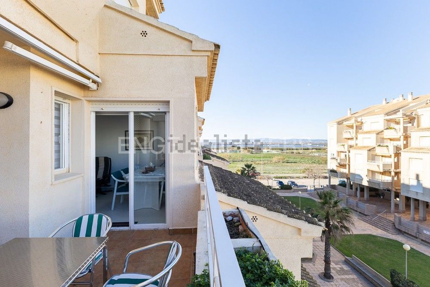 Piso en venta en El Perellonet