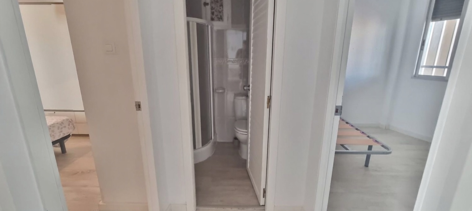 Wohnung in erste Strandlinie in El Perellonet — Schlafzimmer
