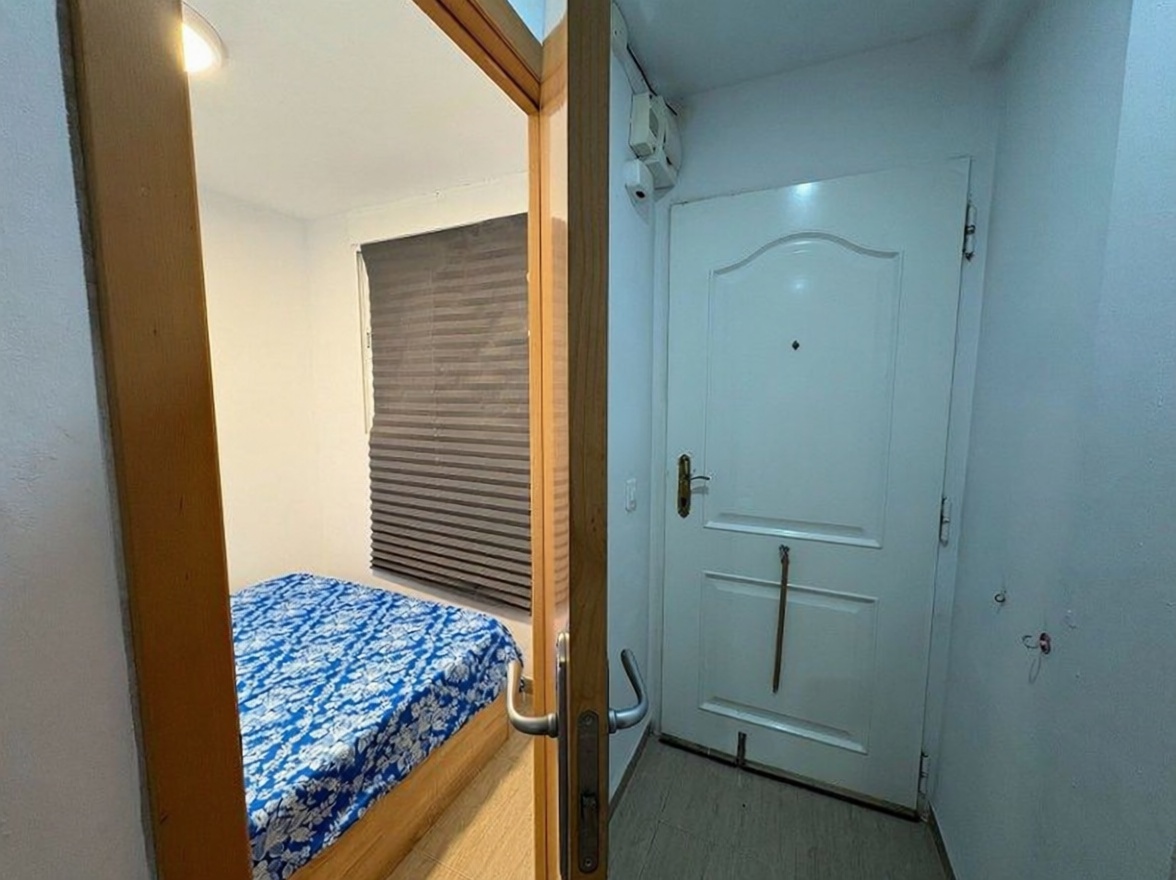Piso en primera línea de playa en València — Dormitorio