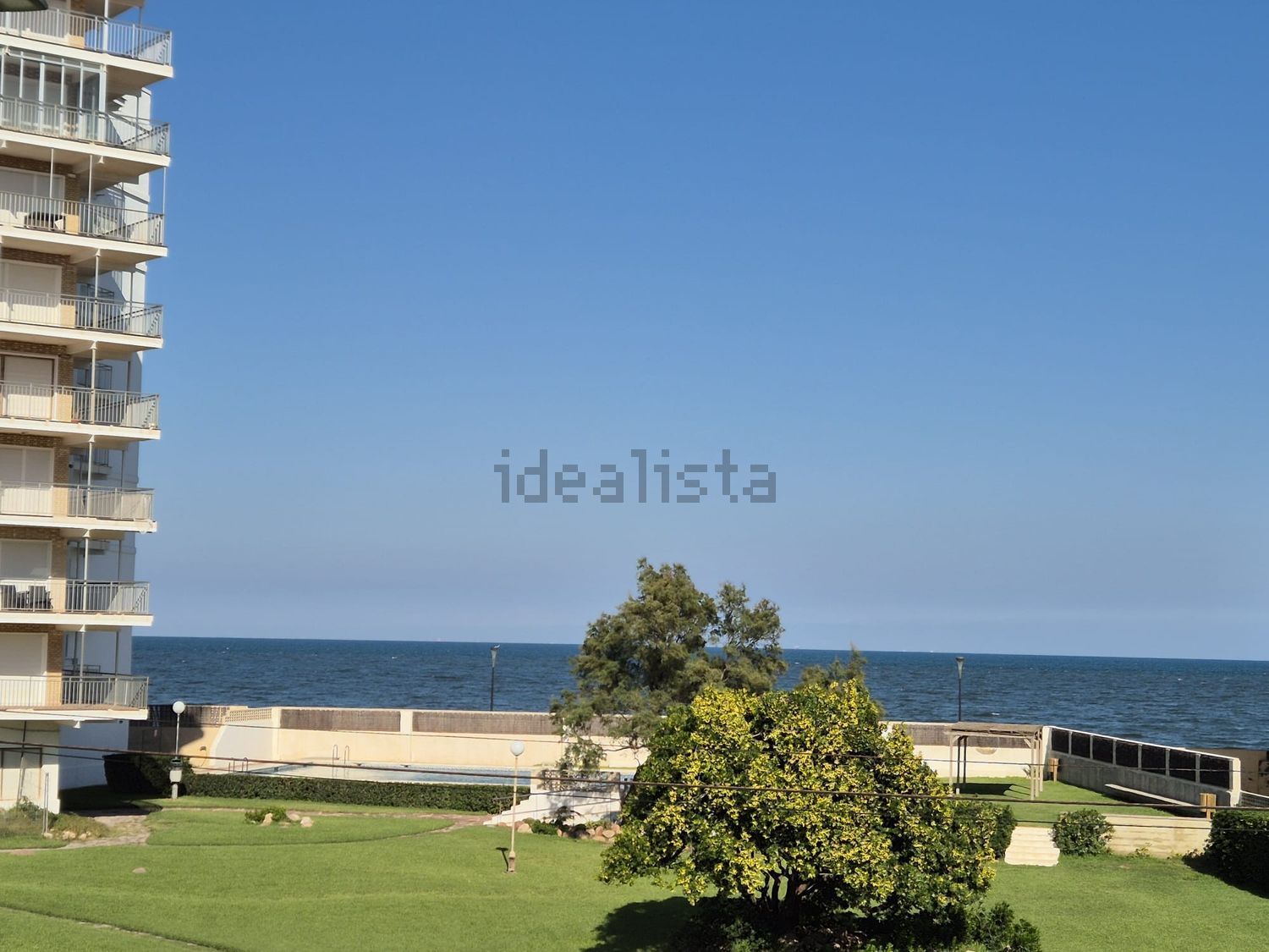Chalet adosado en venta en El Perelló