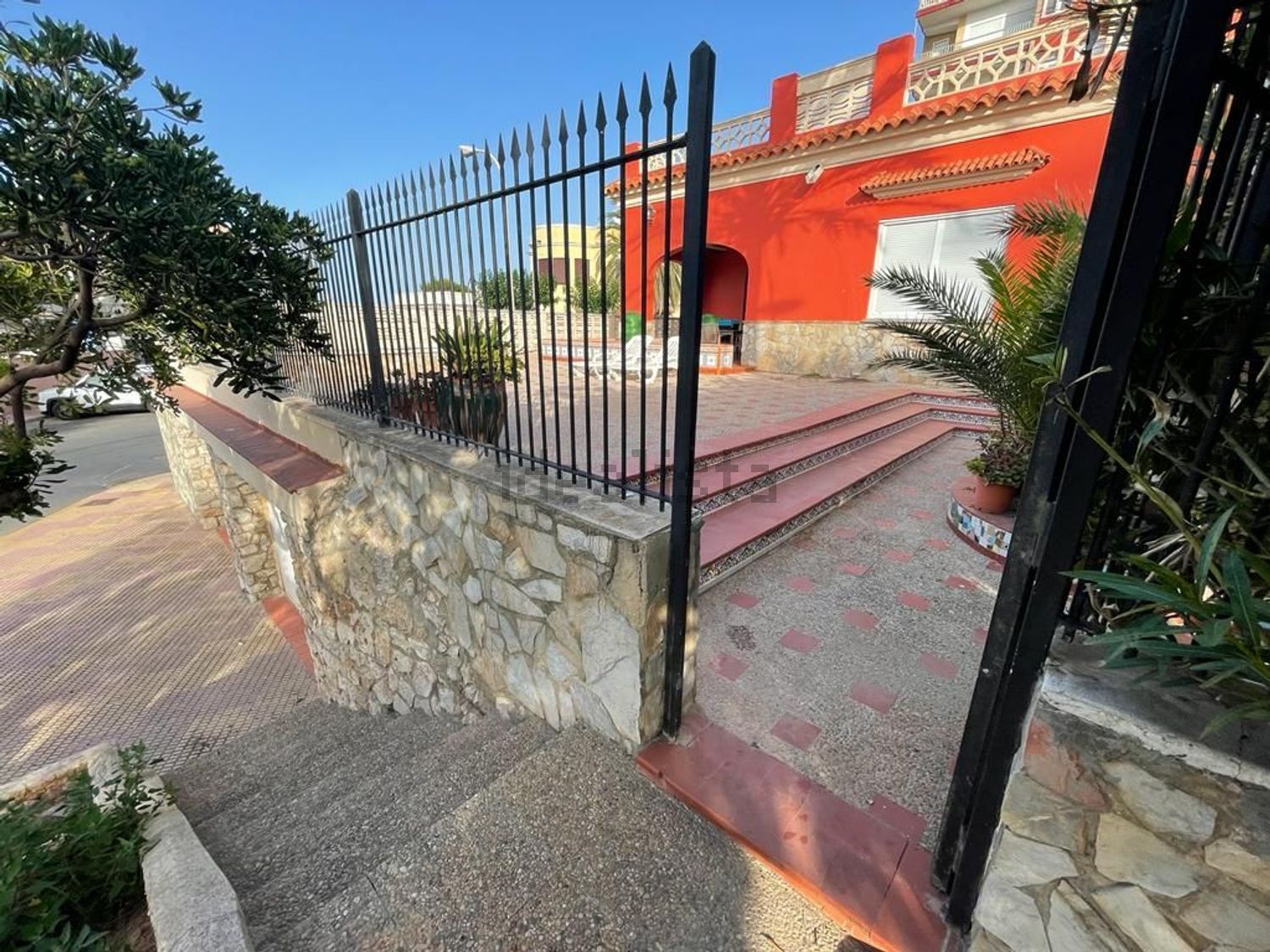 Casa o chalet independiente en venta en Calle del Mondúver