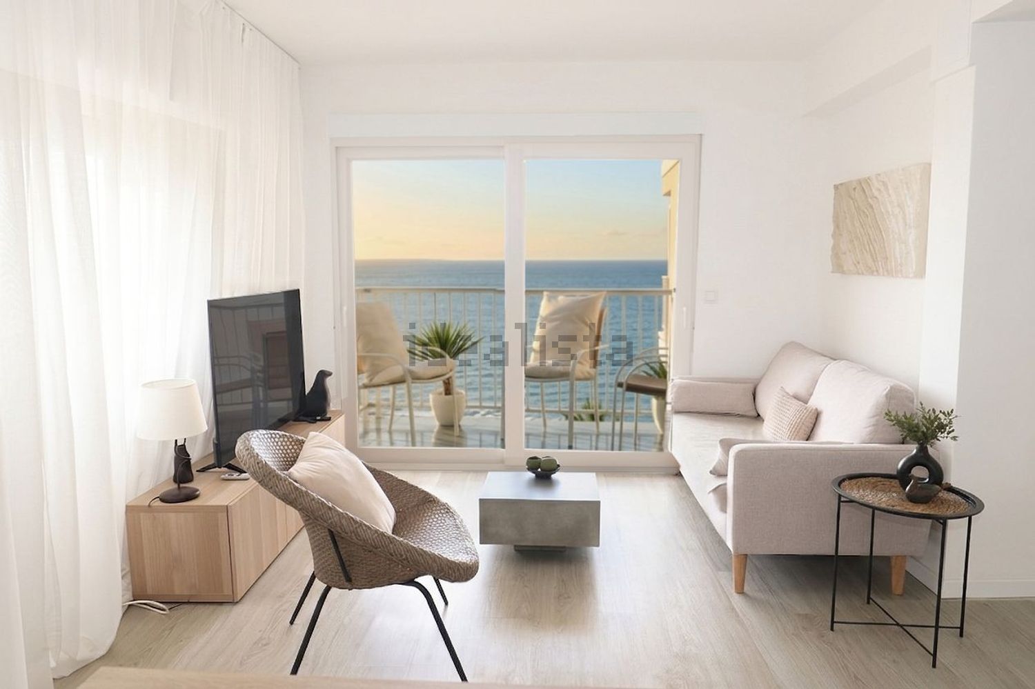 Piso en venta en Calle Azahar, 4