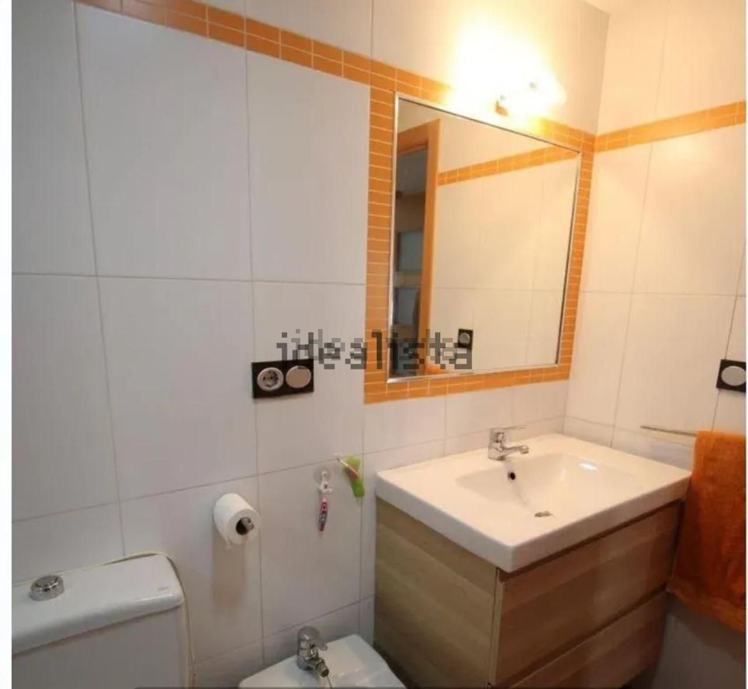 Piso en venta en Avenida Marenyet, 5