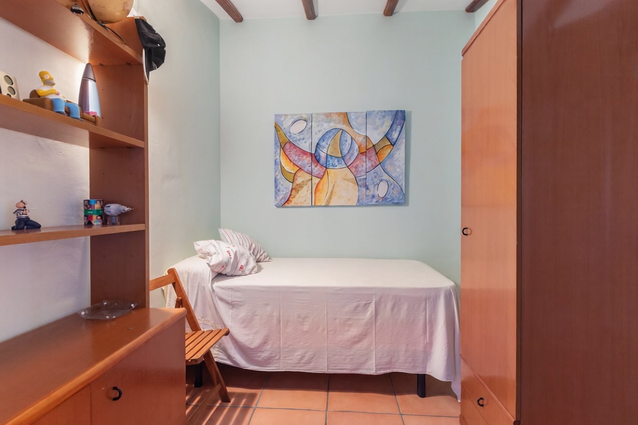 Chalet avec accès direct à la plage à Cullera — Chambre