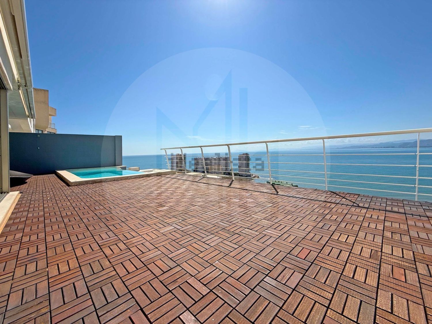 Chalet adosado en venta en Calle de la Serra d'Espadà