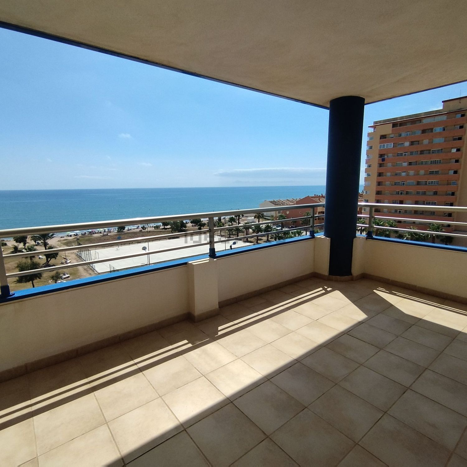 Piso en venta en primera línea de playa en València