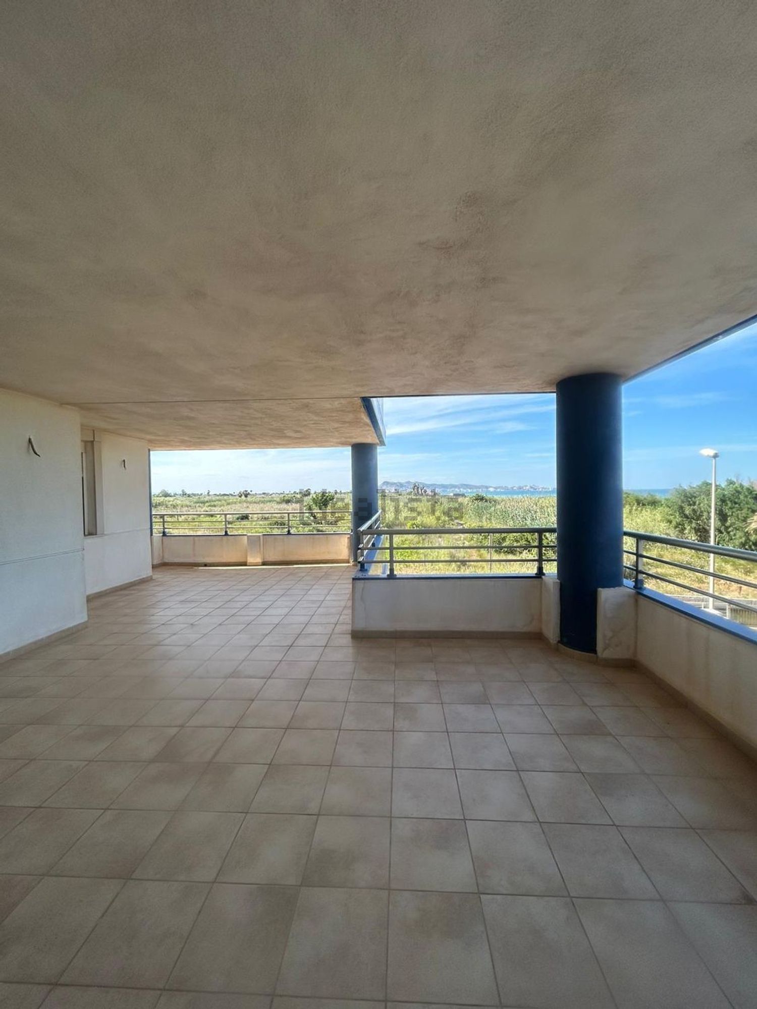 Flat for sale frontline beach in Tavernes de la Valldigna
