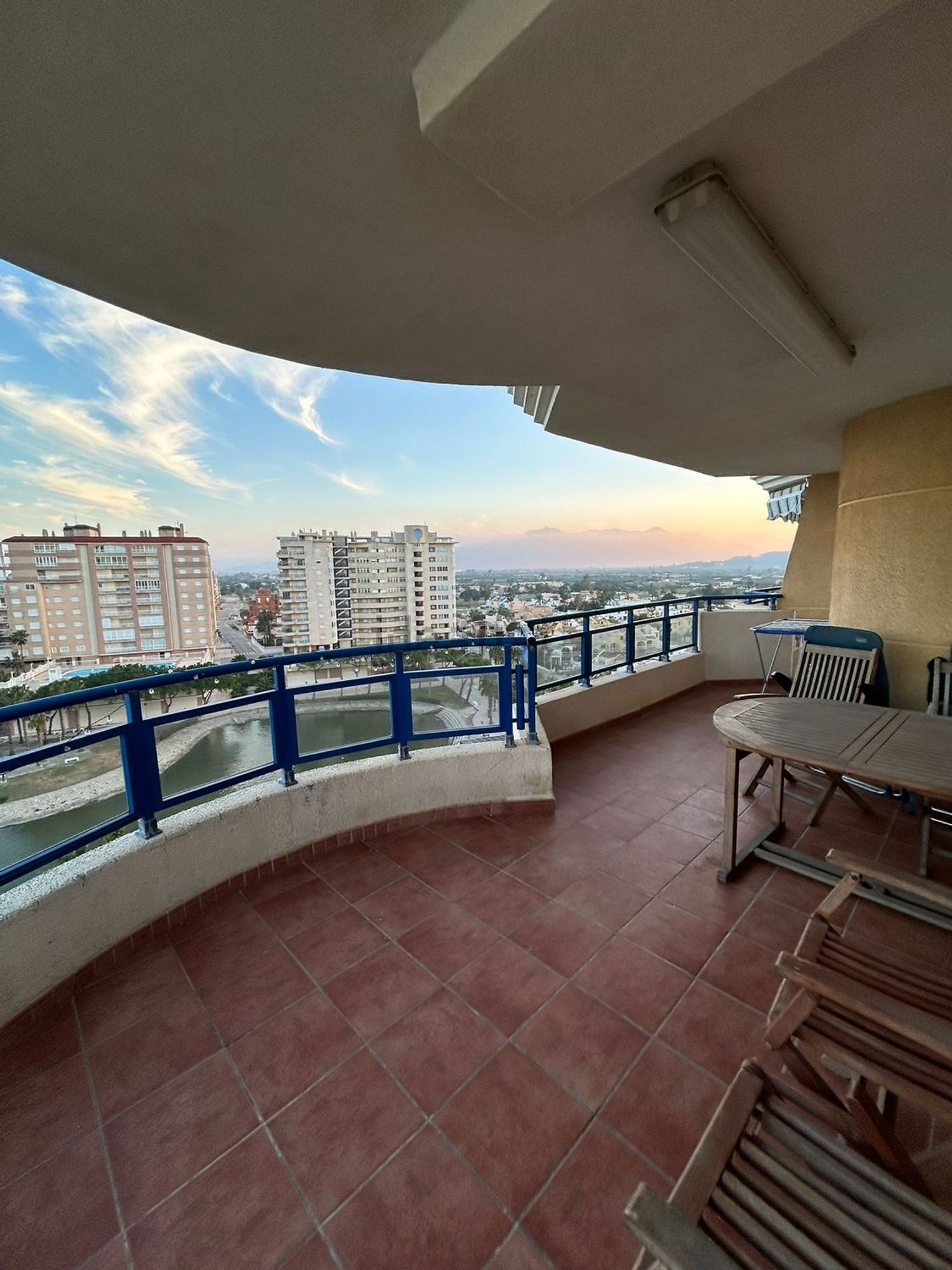 Flat for sale frontline beach in Tavernes de la Valldigna
