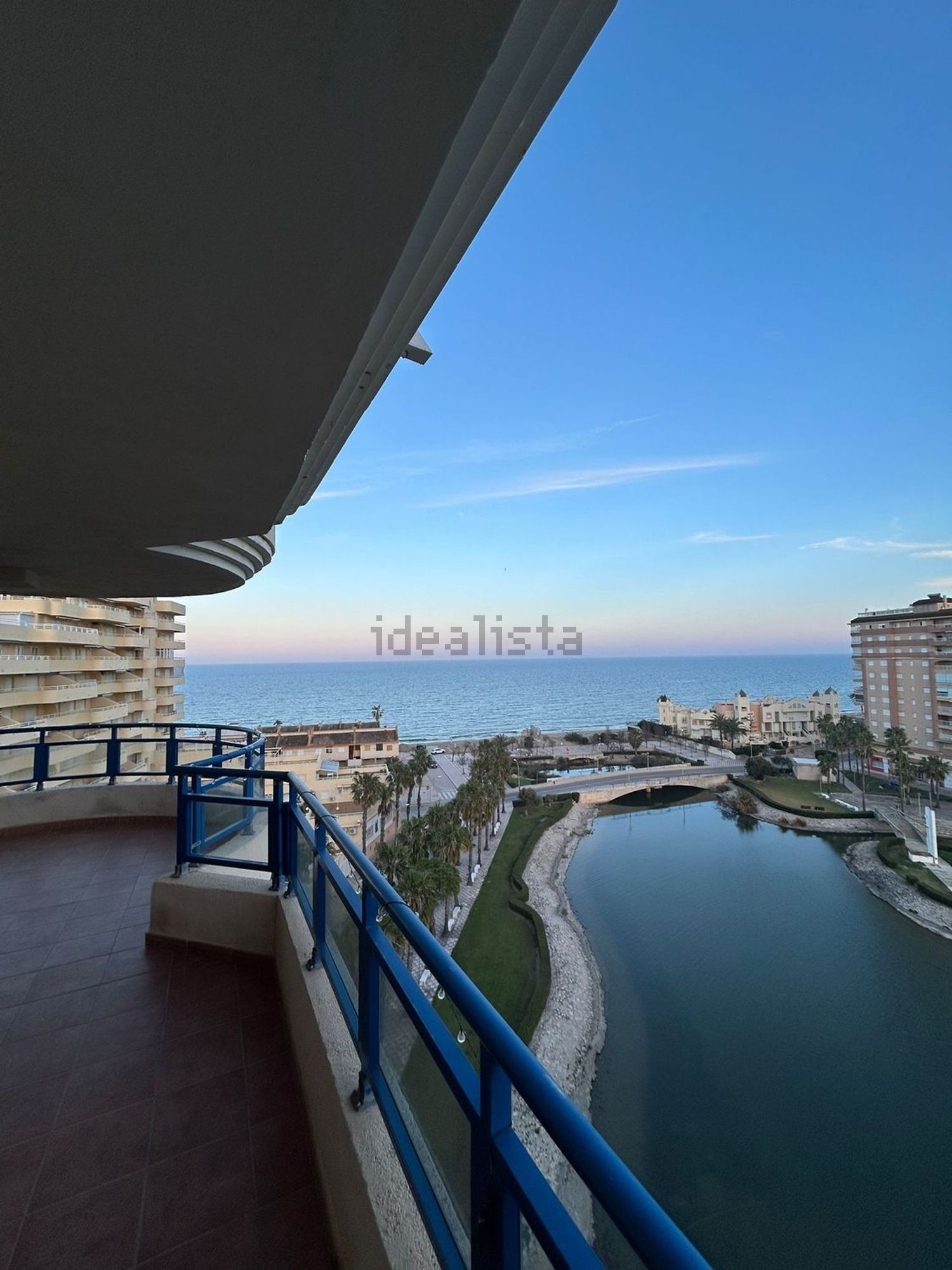 Flat for sale frontline beach in Tavernes de la Valldigna