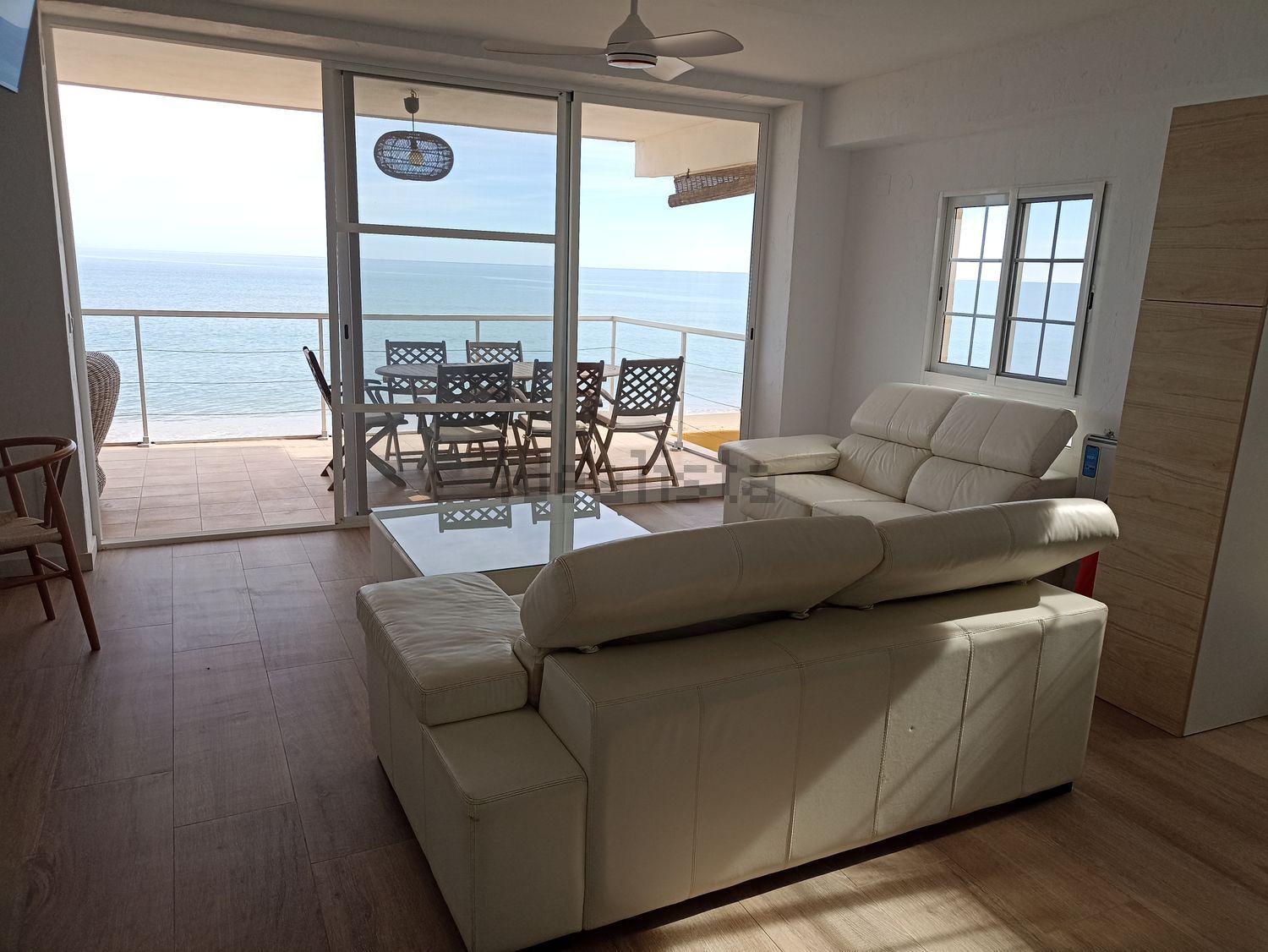 Wohnung zum Verkauf in direkter Strandlage in Tavernes de la Valldigna