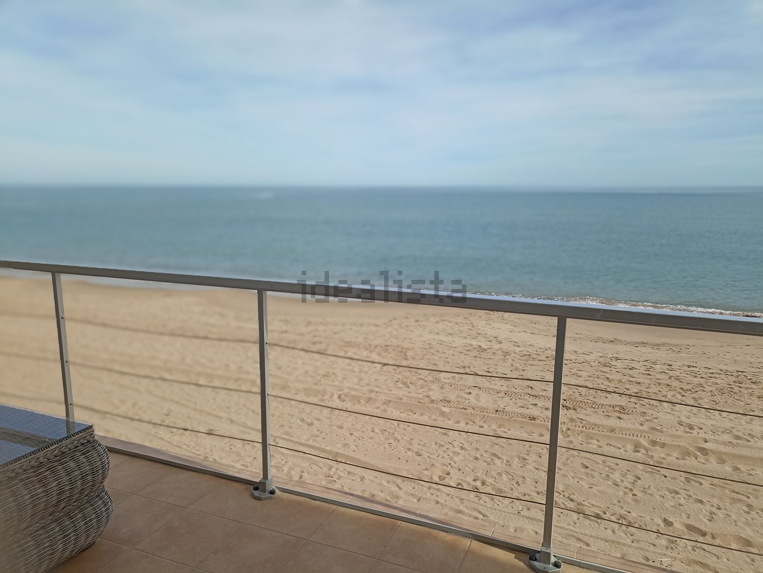Wohnung zum Verkauf in direkter Strandlage in Tavernes de la Valldigna