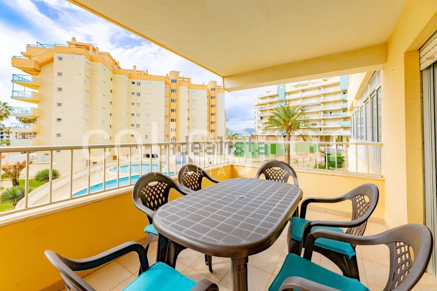 Wohnung zum Verkauf in direkter Strandlage in Xeraco