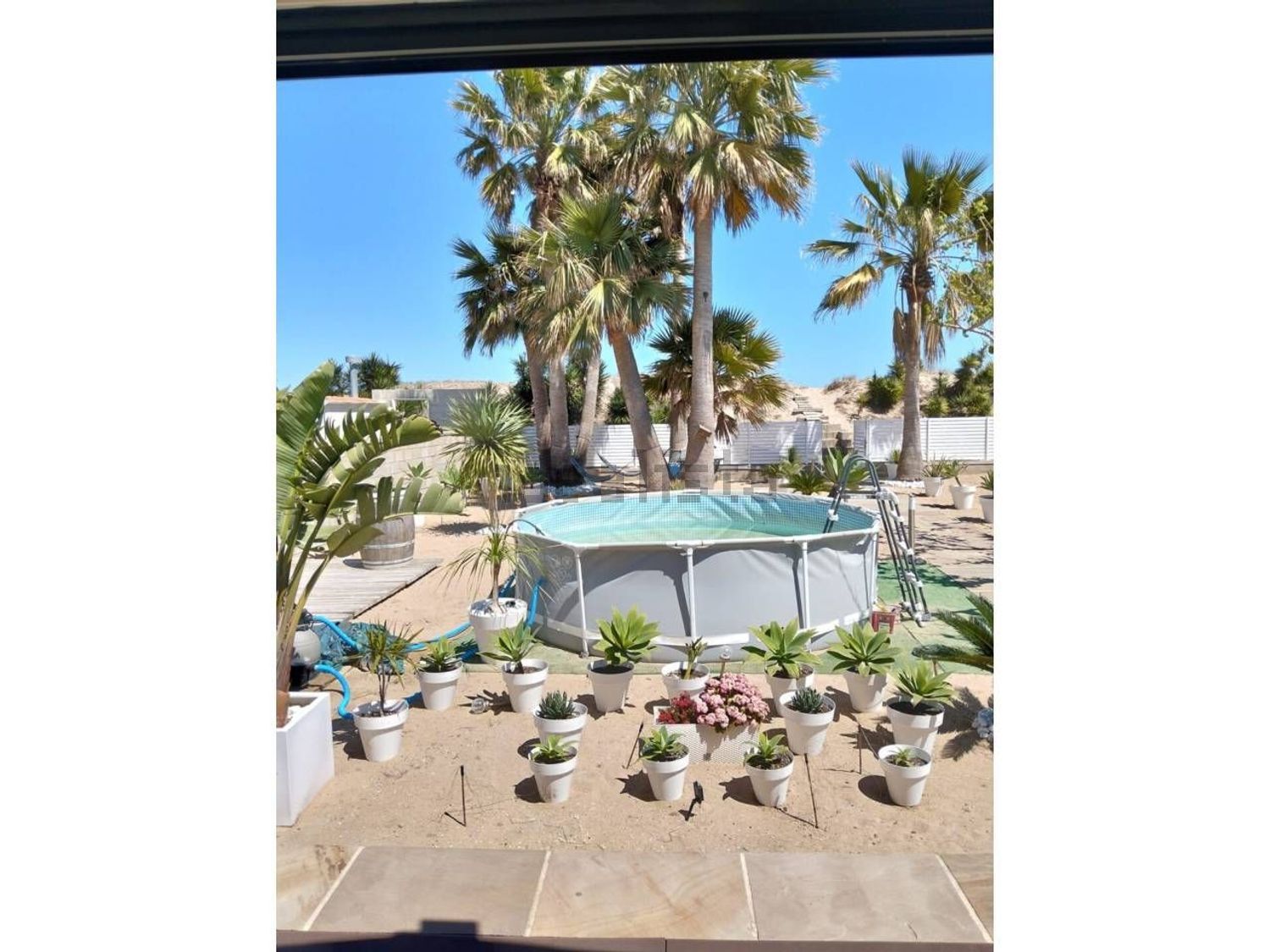 Country house for sale with direct beach access in Tavernes de la Valldigna