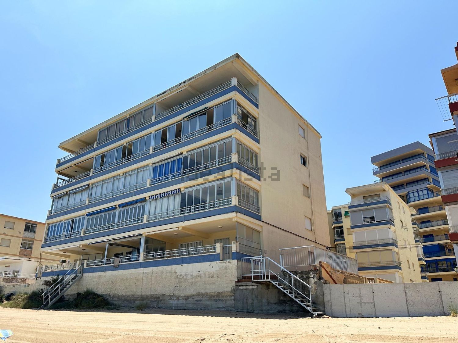 Piso en venta en primera línea de playa en Tavernes de la Valldigna