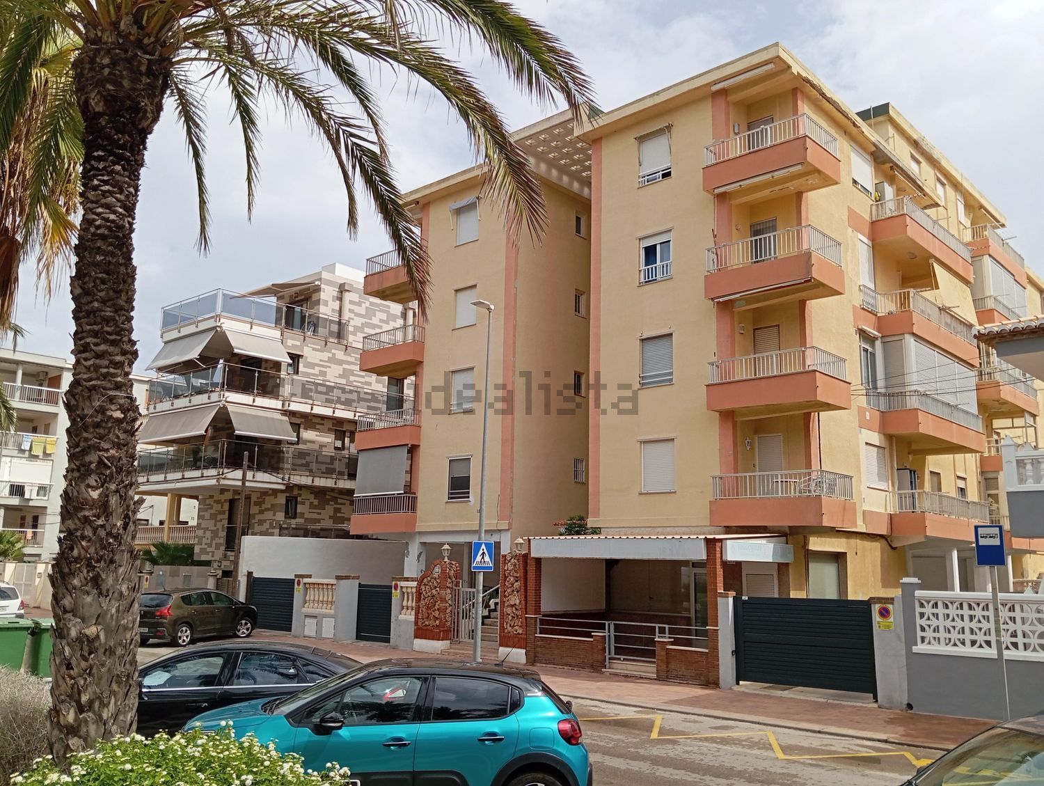 Flat for sale frontline beach in Tavernes de la Valldigna