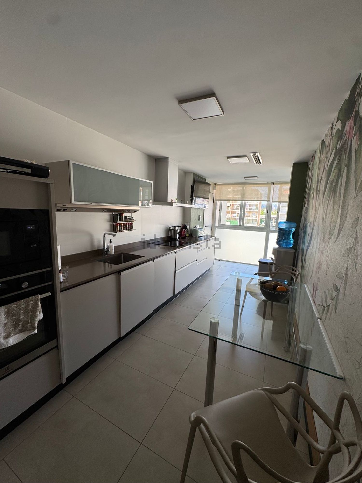 Piso en venta en Avenida Neptú