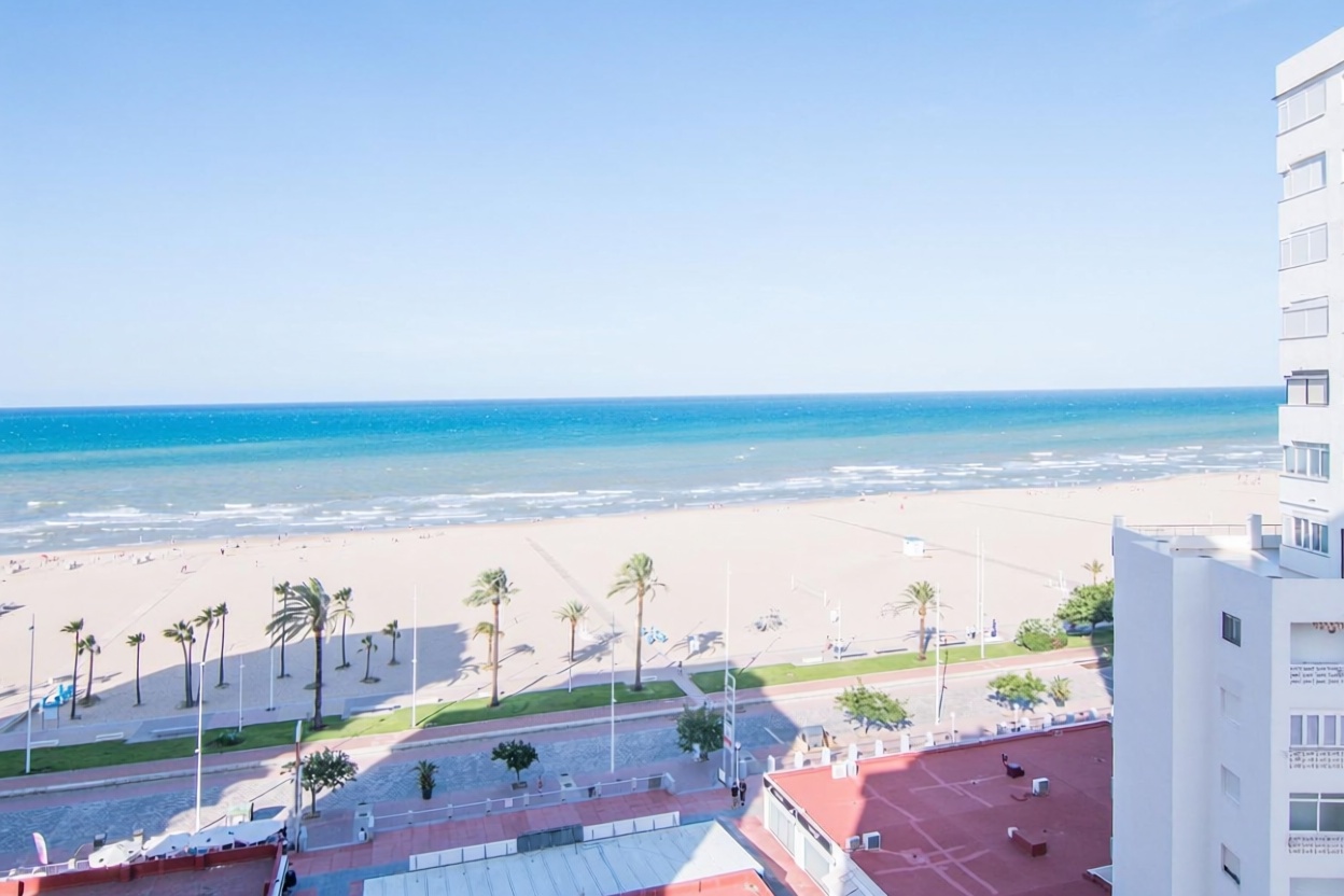 Apartamento em primeira linha de praia em Gandia — Vista mar