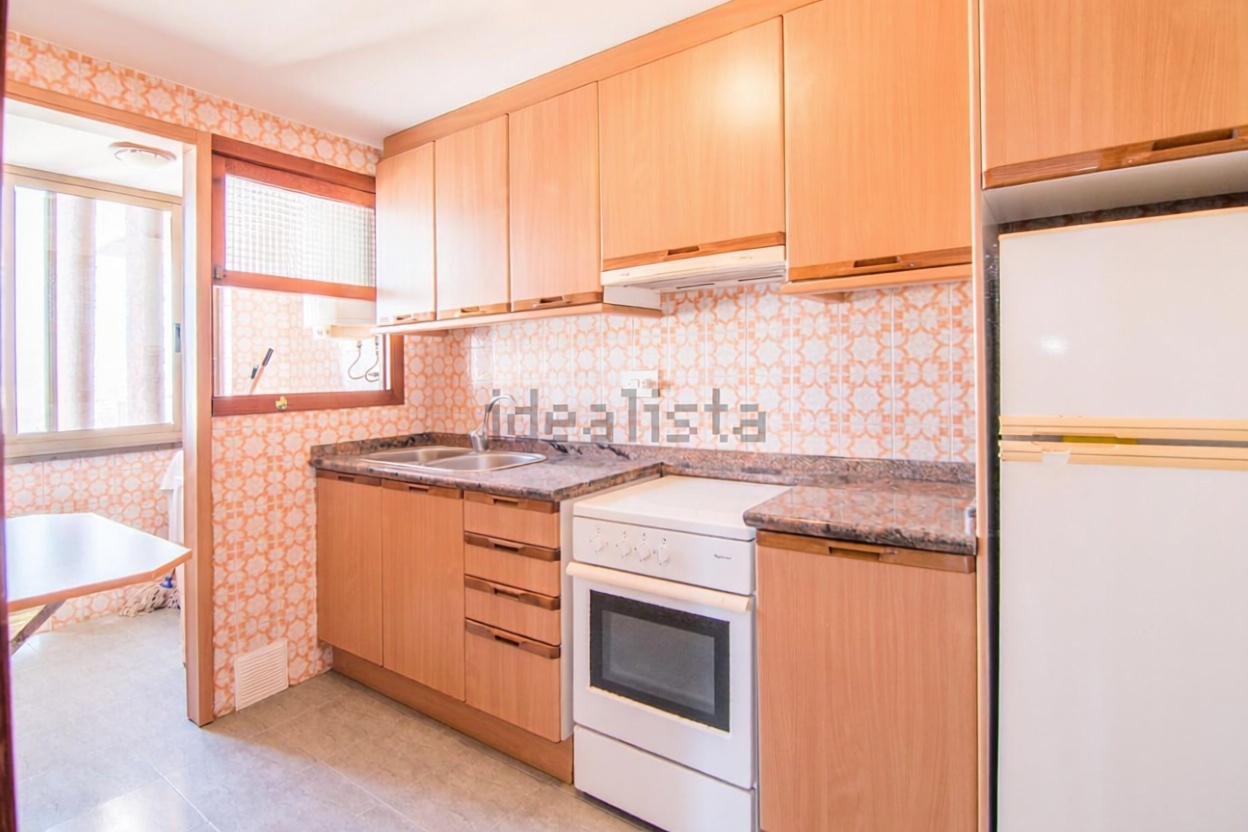 Apartamento em primeira linha de praia em Gandia — Cozinha