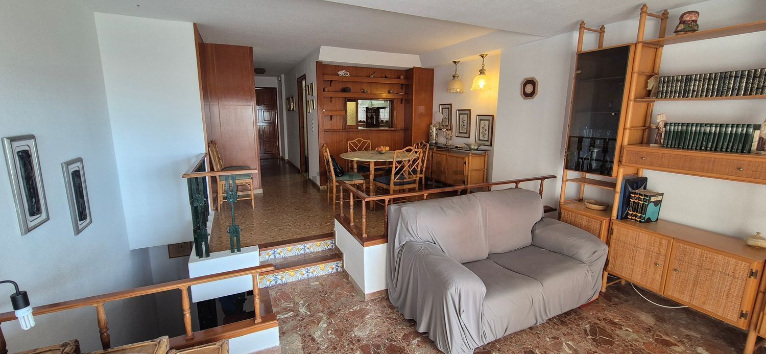 Dúplex en venta en Ps Maritim Neptu, 95