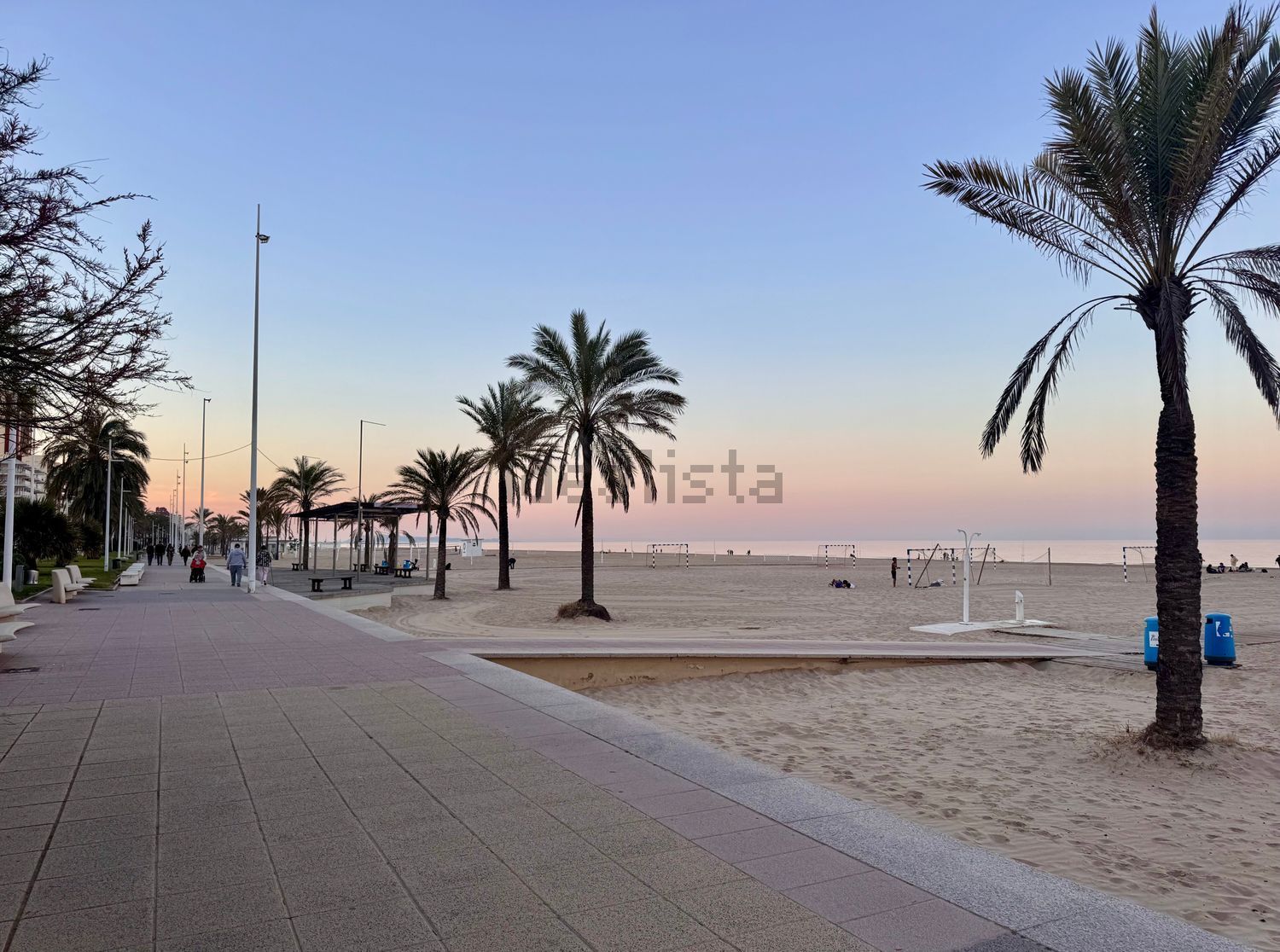 Piso en venta en CL Illes Balears, 3