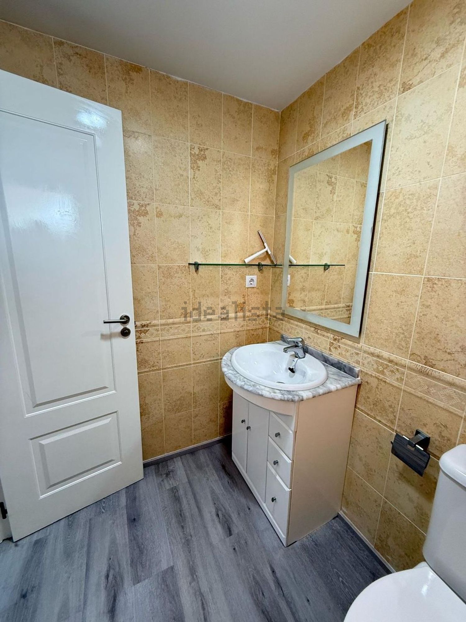 Piso en venta en Calle del Llac Taimir, 85