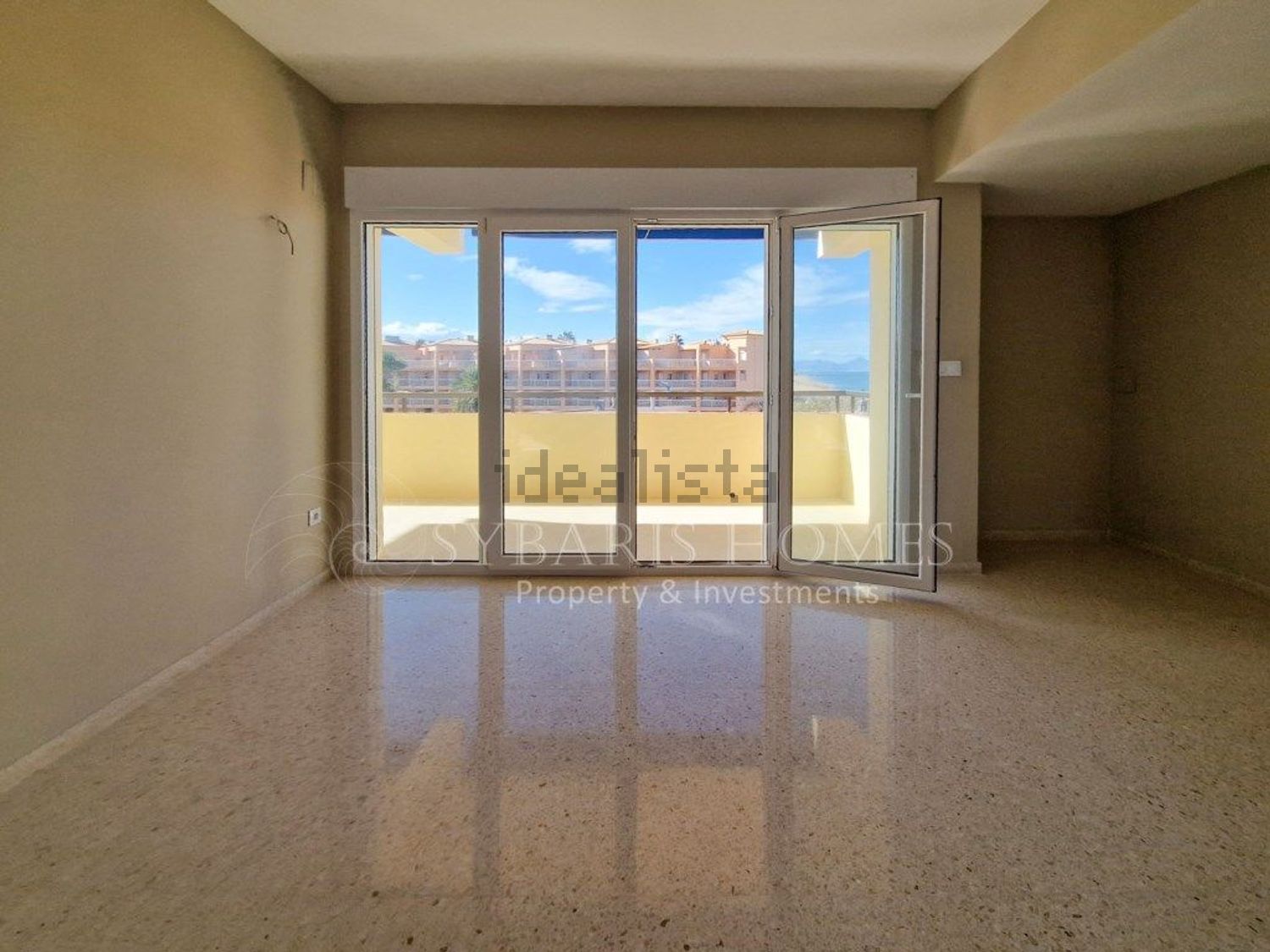 Piso en venta en Calle Llac Eire
