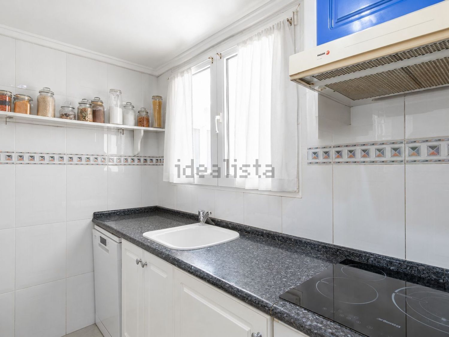 Piso en venta en Aveniguda de la Paz, 4