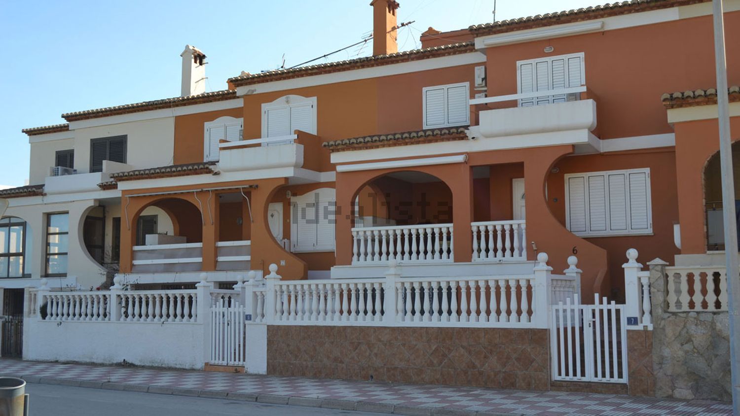 Chalet adosado en venta en Calle Sester, 5