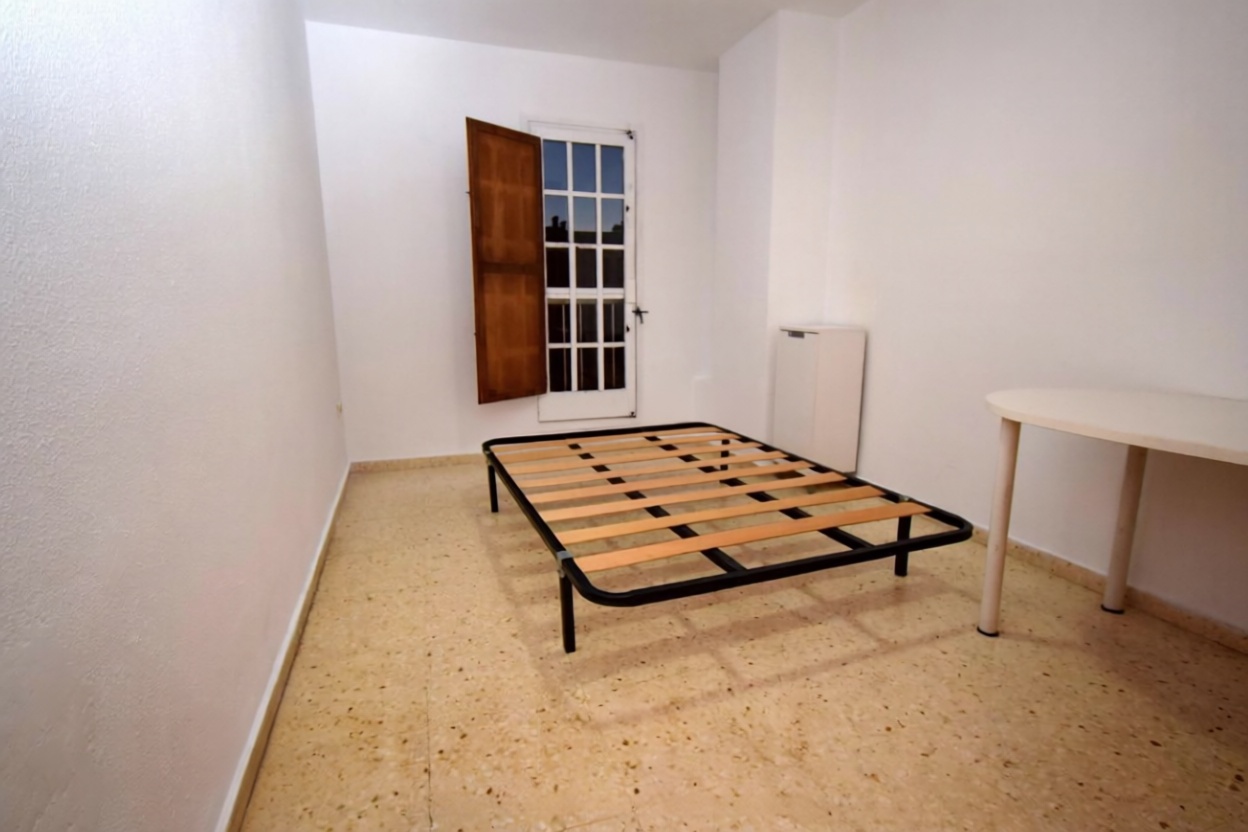 Apartamento em primeira linha de praia em Alboraya — Quarto