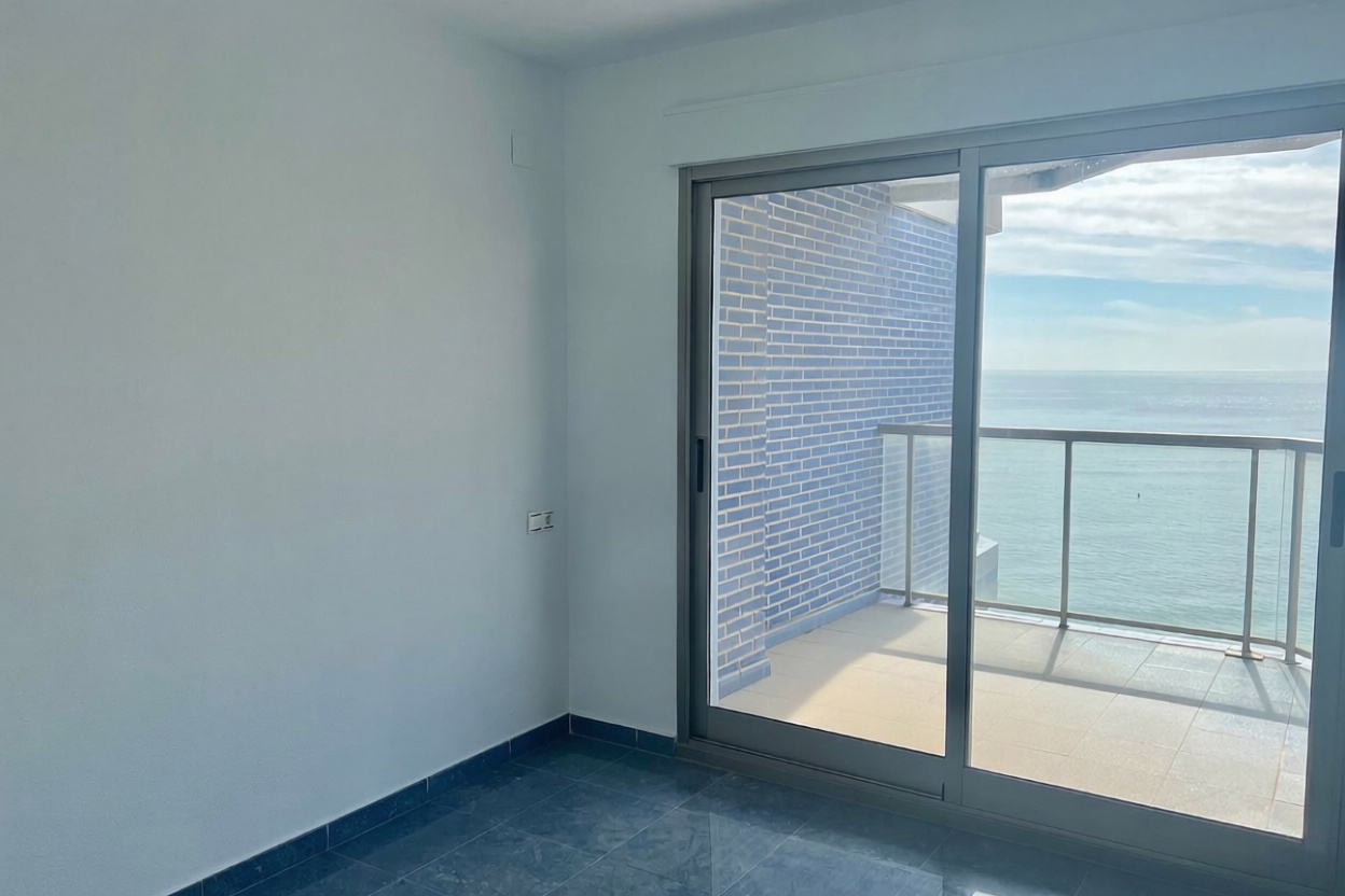 Apartamento à venda pé na areia em Calpe — Quarto