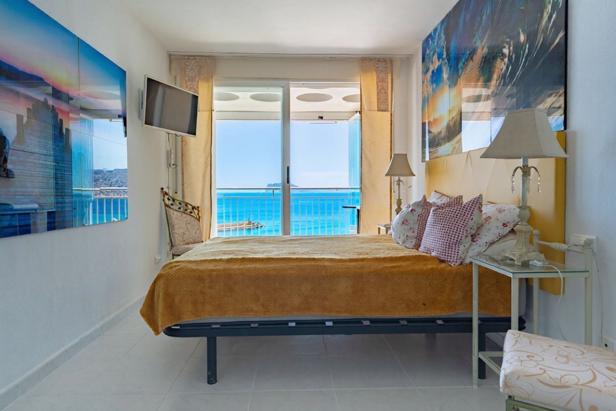 Apartamento à venda pé na areia em Calpe — Quarto