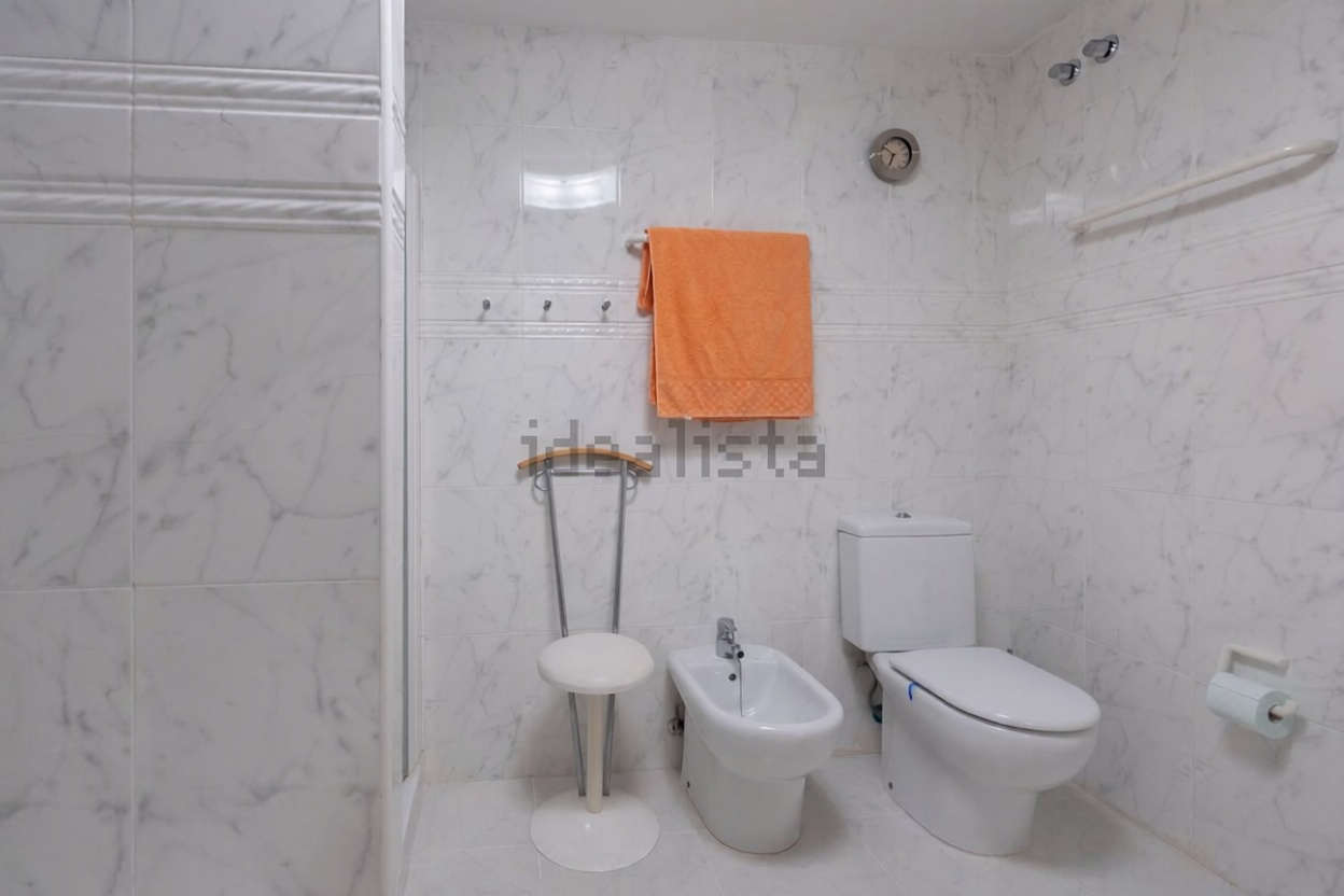 Apartamento à venda pé na areia em Calpe — Casa banho