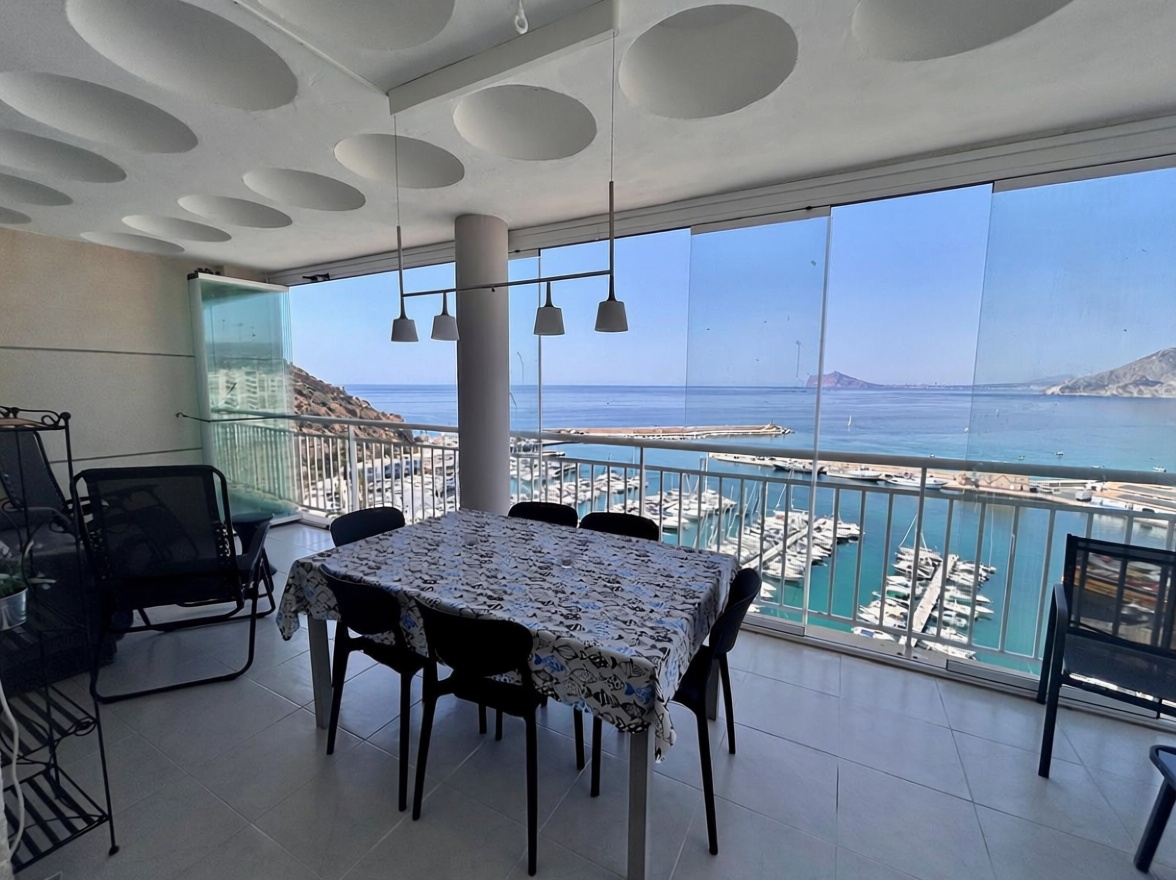 Appartement à vendre pieds dans l'eau à Calpe
