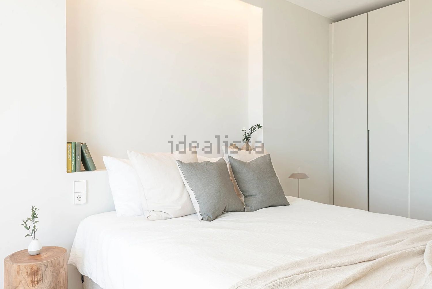 Apartamento em primeira linha de praia em Palma de Mallorca — Quarto