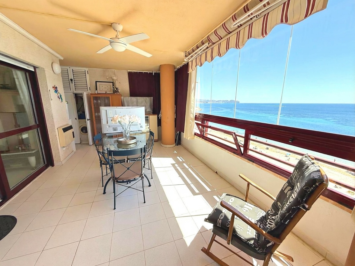 Appartement à vendre pieds dans l'eau à Calpe