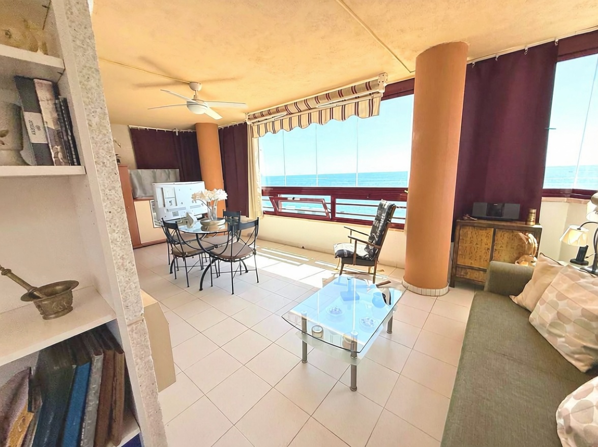 Apartamento à venda pé na areia em Calpe — Terraço mar