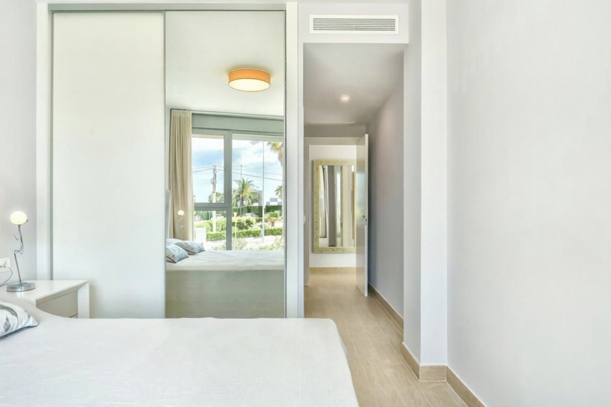 Apartamento à venda pé na areia em Calpe — Quarto
