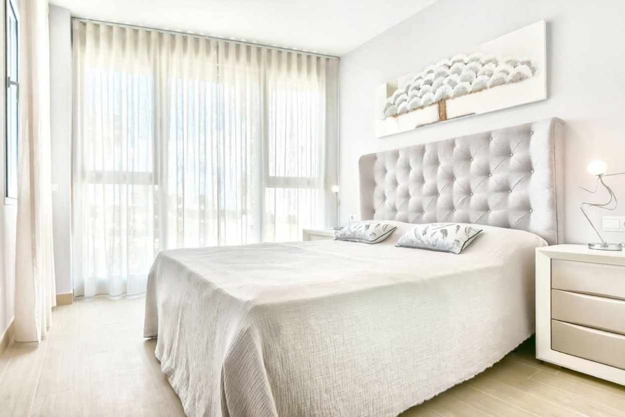 Apartamento à venda pé na areia em Calpe — Quarto
