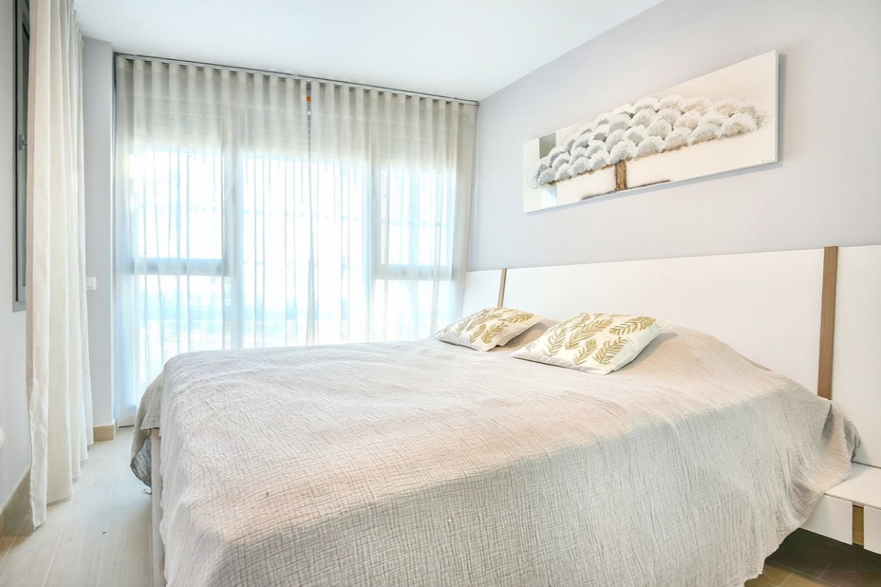 Apartamento à venda pé na areia em Calpe — Quarto