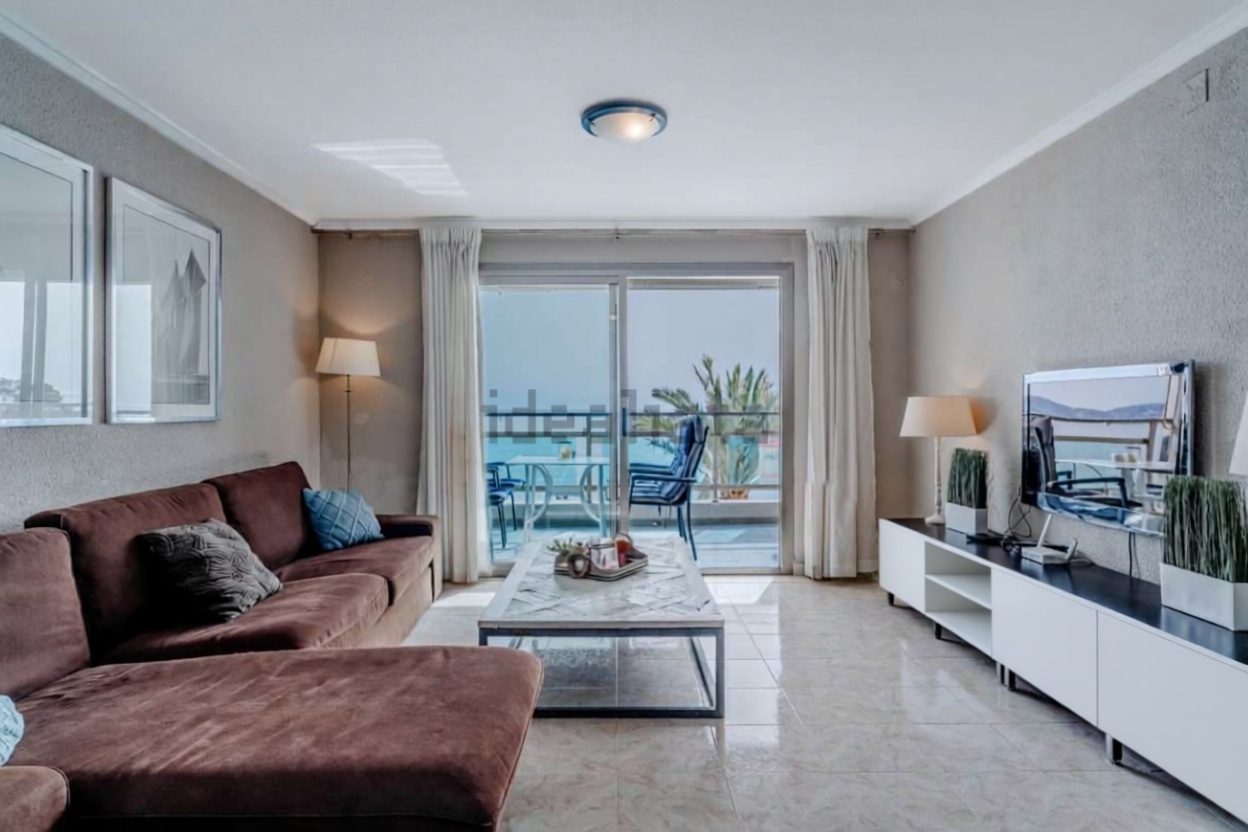Attic for sale seafront in Calpe — Kitchen