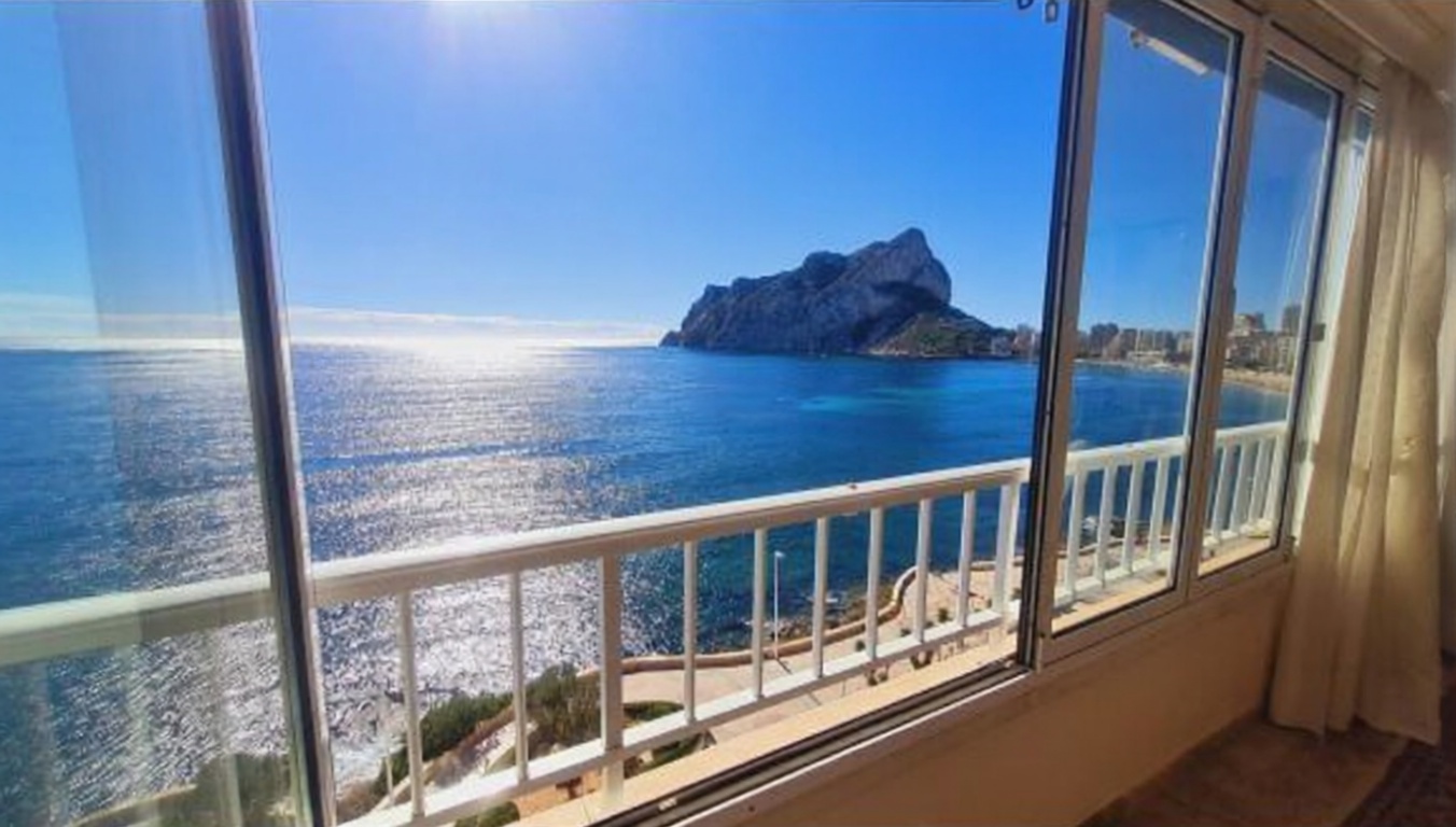 Appartement à vendre pieds dans l'eau à Calpe