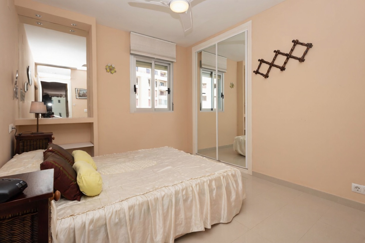 Apartamento à venda pé na areia em Calpe — Quarto