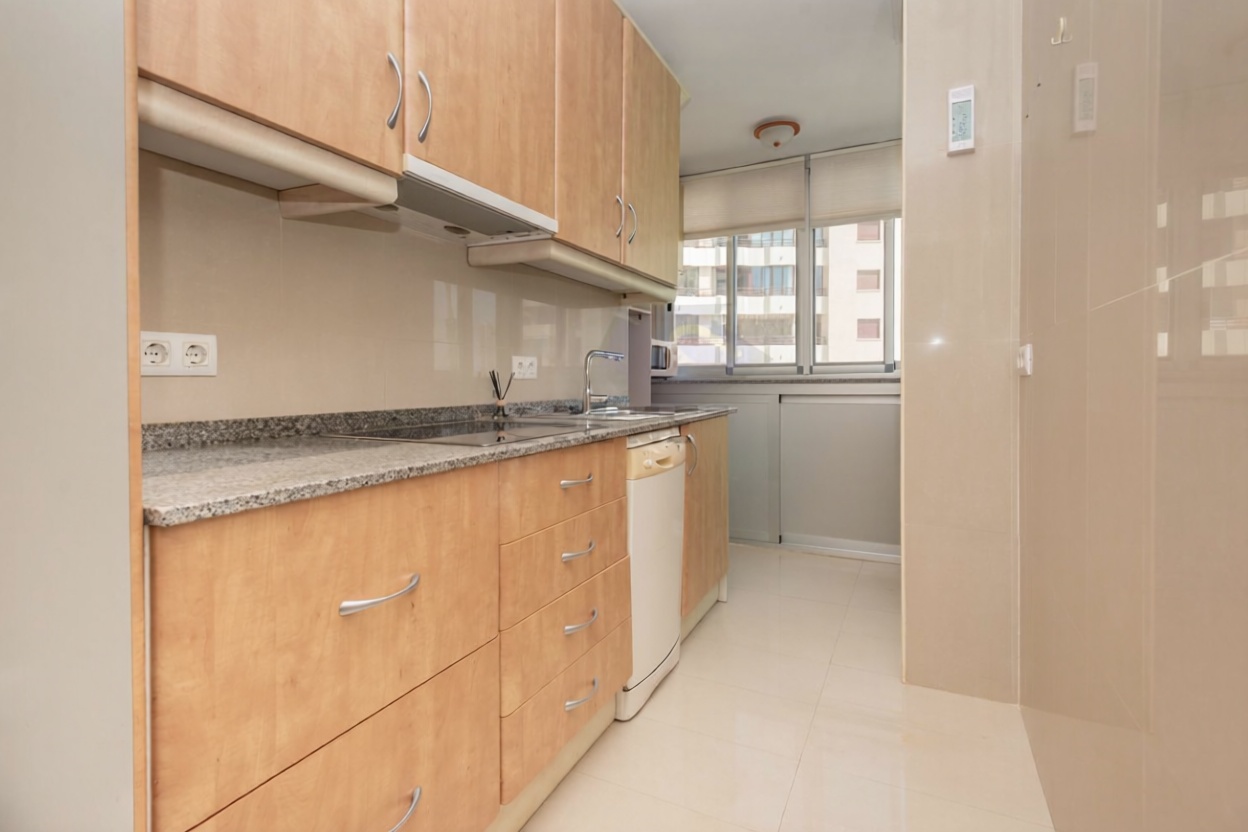 Apartamento à venda pé na areia em Calpe — Cozinha
