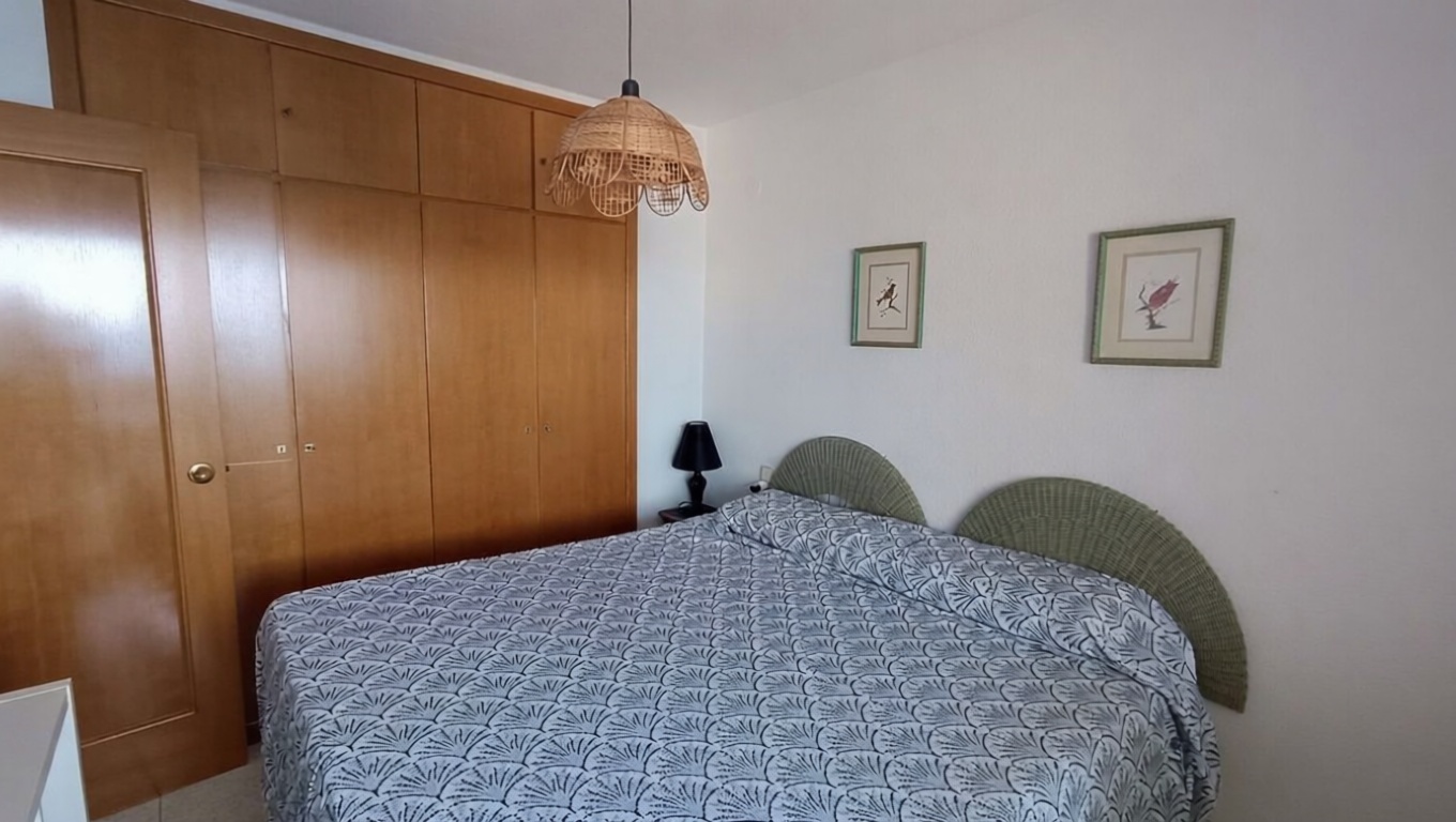 Apartamento à venda pé na areia em Calpe — Quarto