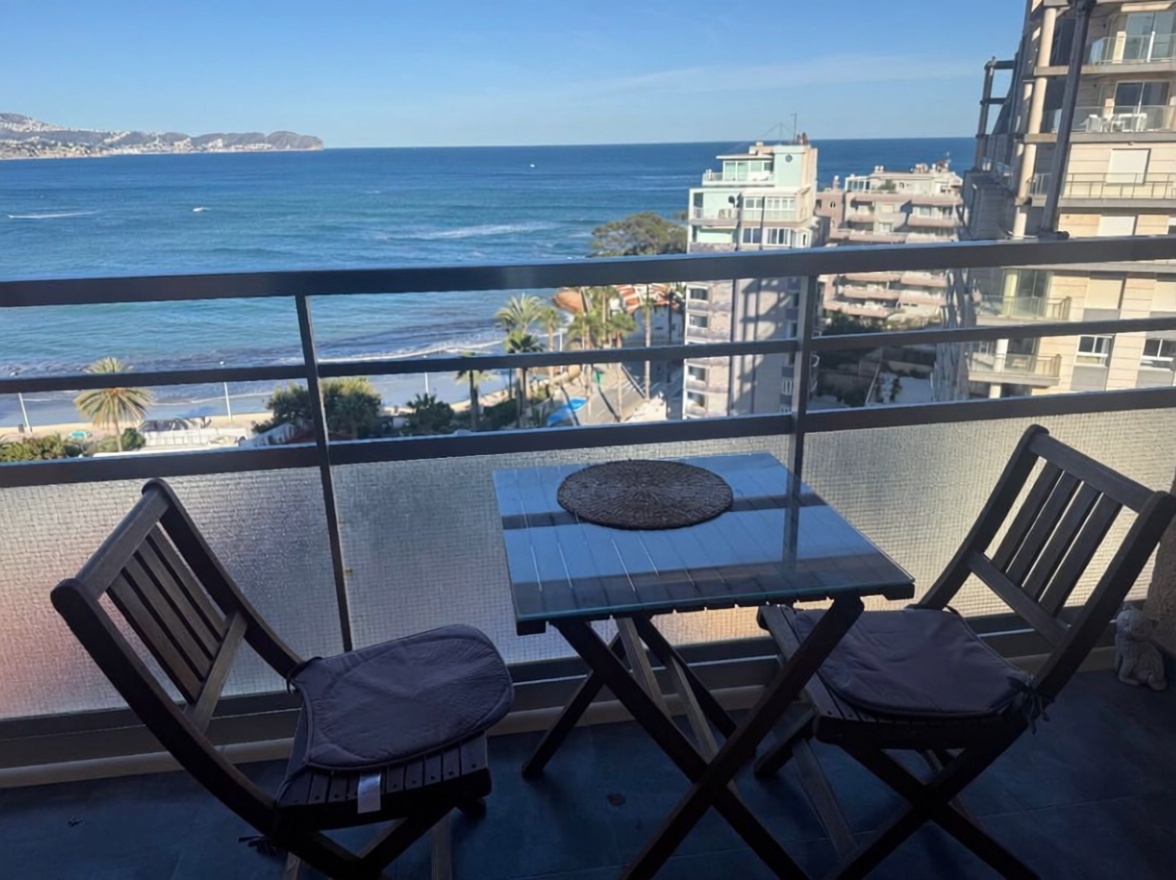 Piso en venta en primera línea de playa en Calpe