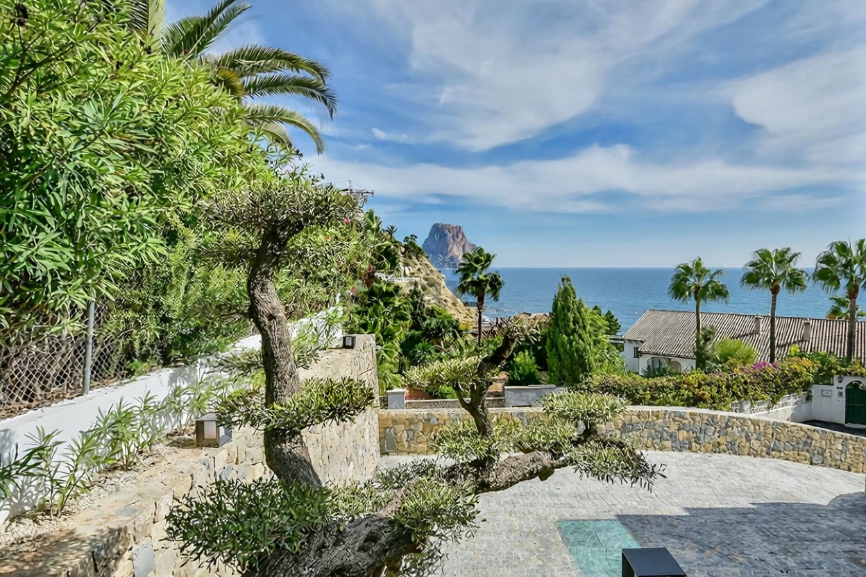 Chalet zum Verkauf mit direktem Strandzugang in Calpe — Meerblick
