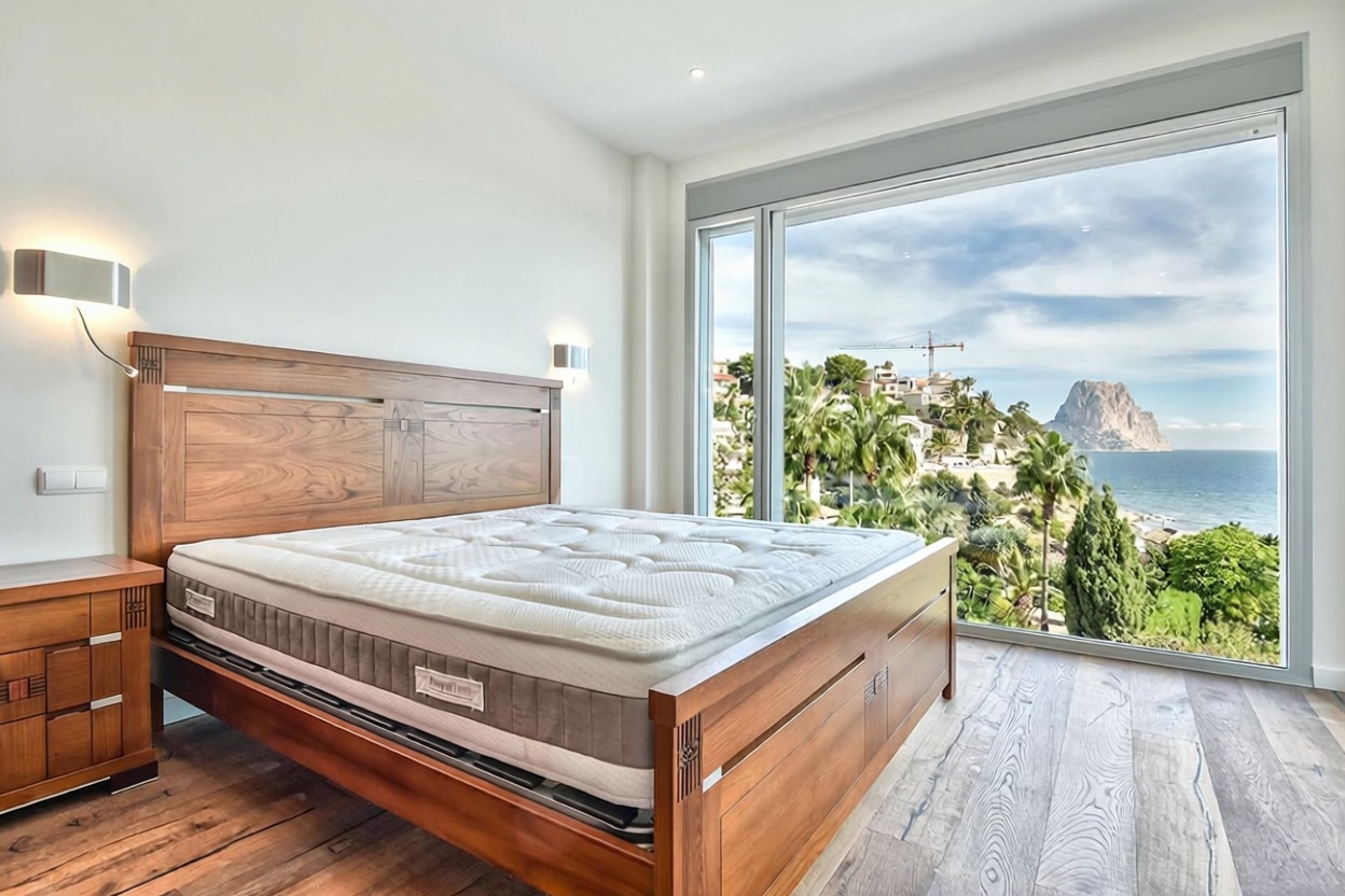 Chalet zum Verkauf mit direktem Strandzugang in Calpe — Schlafzimmer