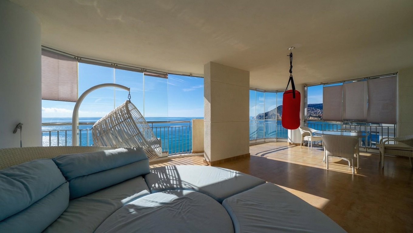 Piso en venta en primera línea de playa en Calpe