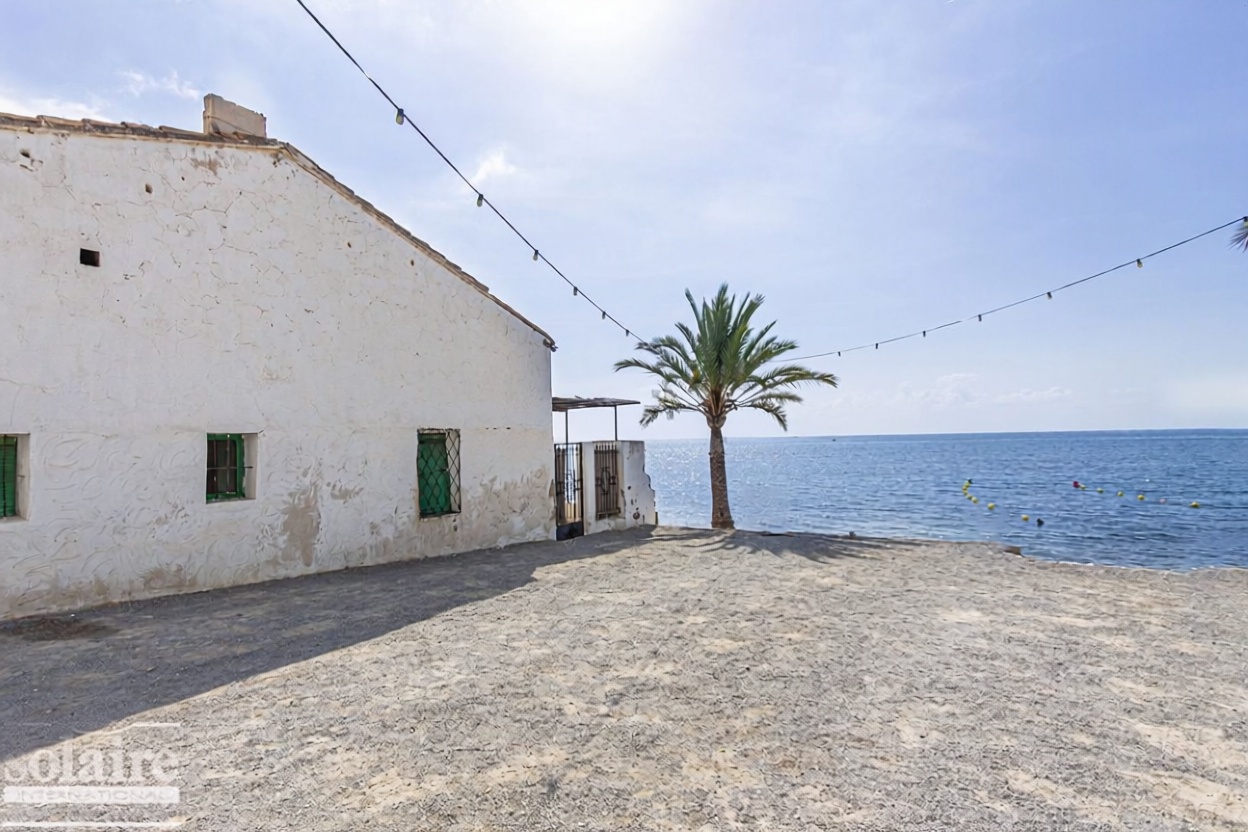 Casa o chalet independiente en venta en Zona l'Olla — Vista mar